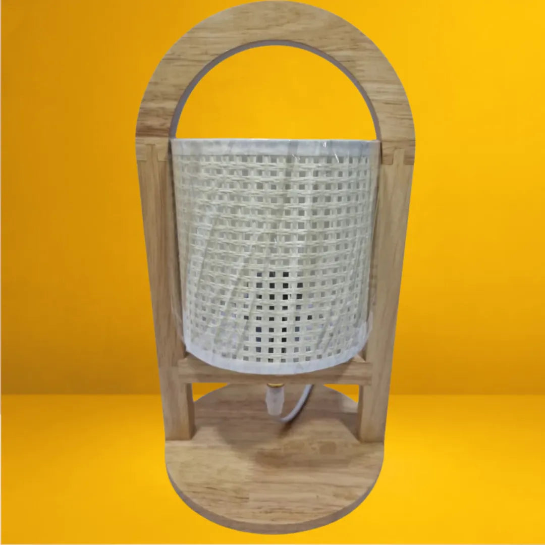 Abajur em Madeira e Palha - Luci Express | Toque com Estilo