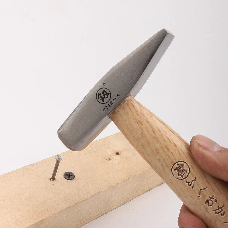 martelo-de-aco-com-cabo-de-madeira-luci-express6