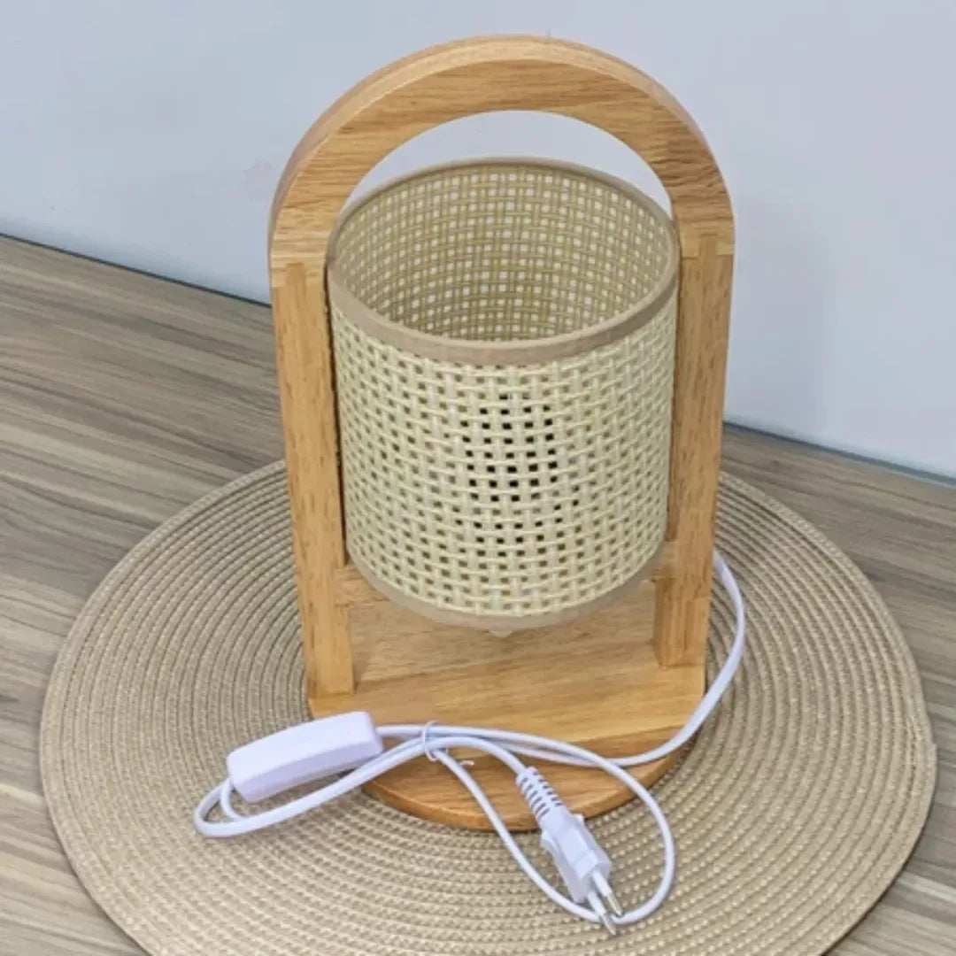 Abajur em Madeira e Palha - Luci Express | Toque com Estilo